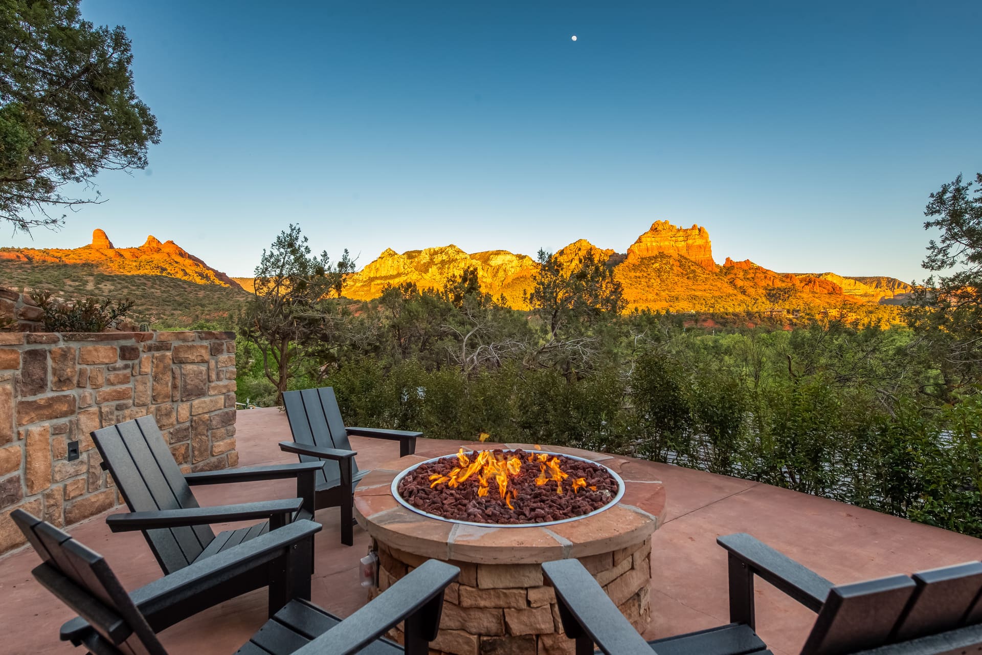 Cliffs Firepit View