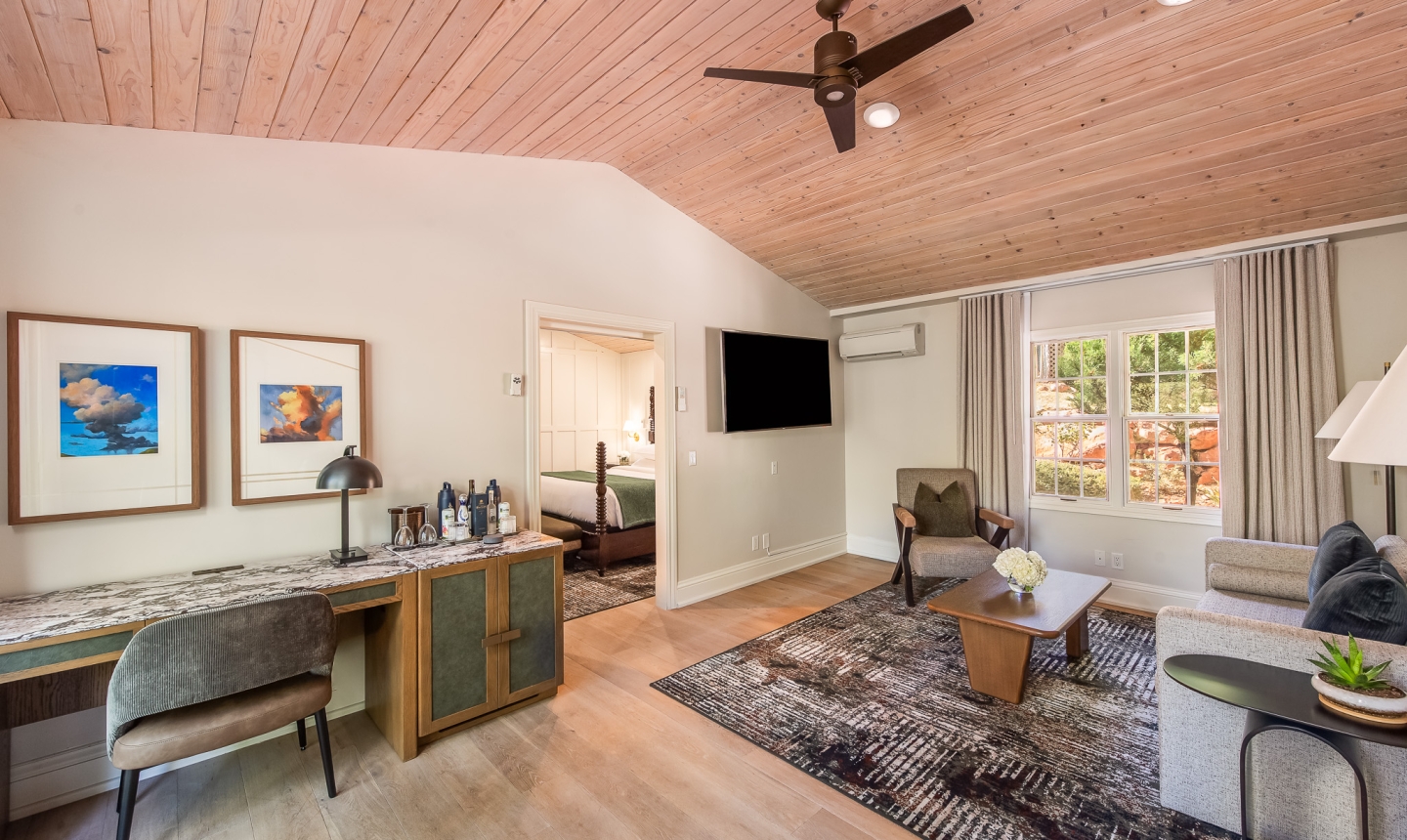 Creekside Suite Living Room