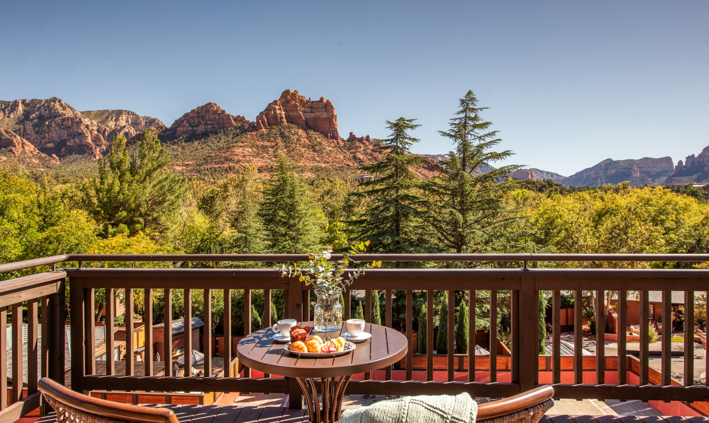 Vista Cottage Deck