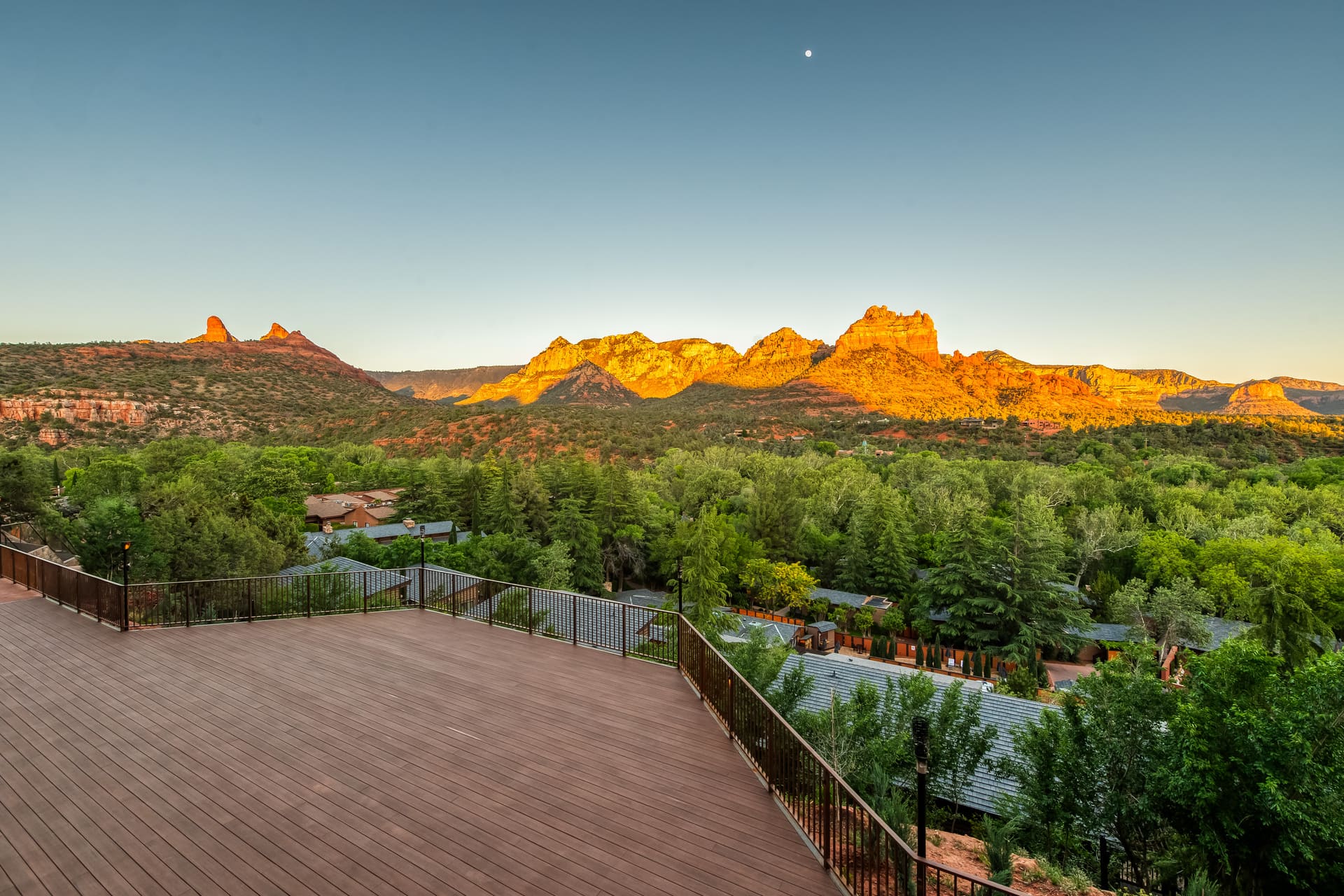 Vista Overlook of the Red Rocks